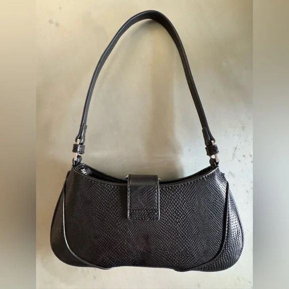 Black Faux Snake Skin Shoulder Bag - Picture 2 of 16